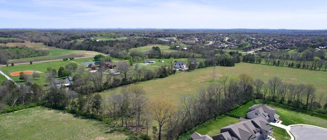 832 Chalkstone Ln, Mount Juliet, TN 37122
