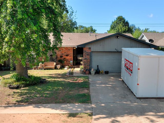 642 W Linden Drive, Mustang, OK 73064