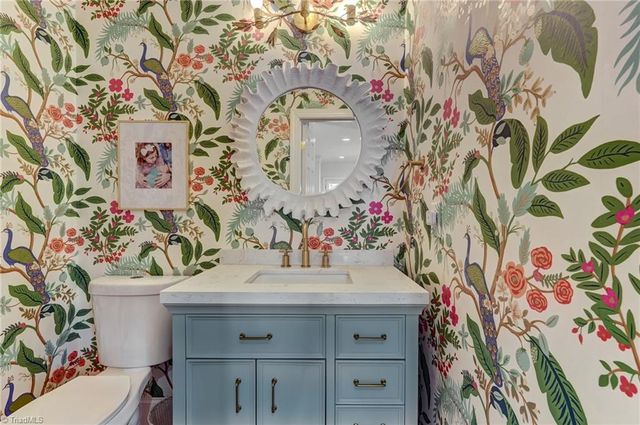 210 Country Club Drive, Greensboro, NC 27408