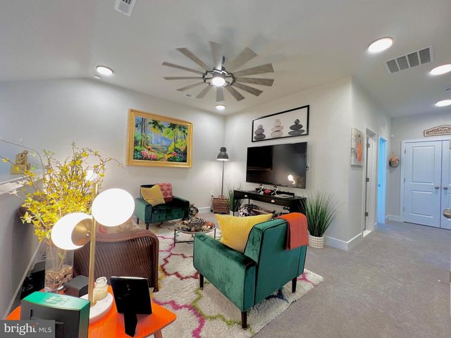 3908 GLACIER BAY PL, White Plains, MD 20695