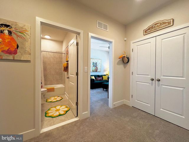 3908 GLACIER BAY PL, White Plains, MD 20695