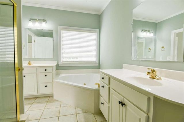 8384 Fairway Drive, Covington, GA 30014