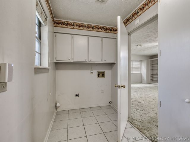 229 N Choctaw Court, Claremore, OK 74017