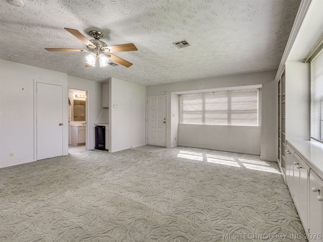 229 N Choctaw Court, Claremore, OK 74017