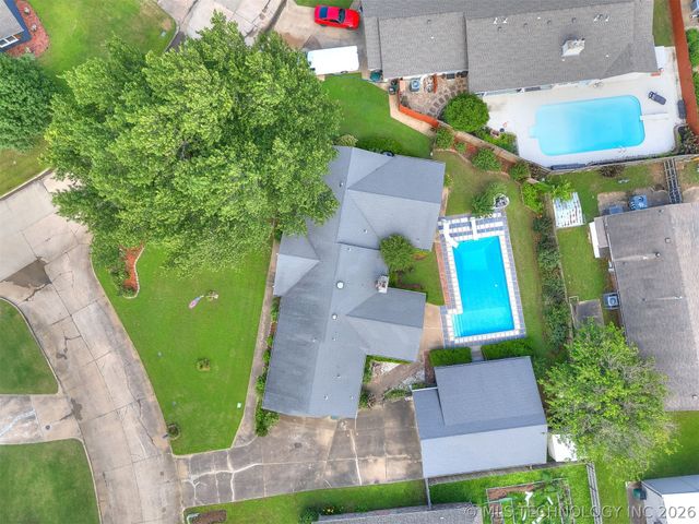 229 N Choctaw Court, Claremore, OK 74017