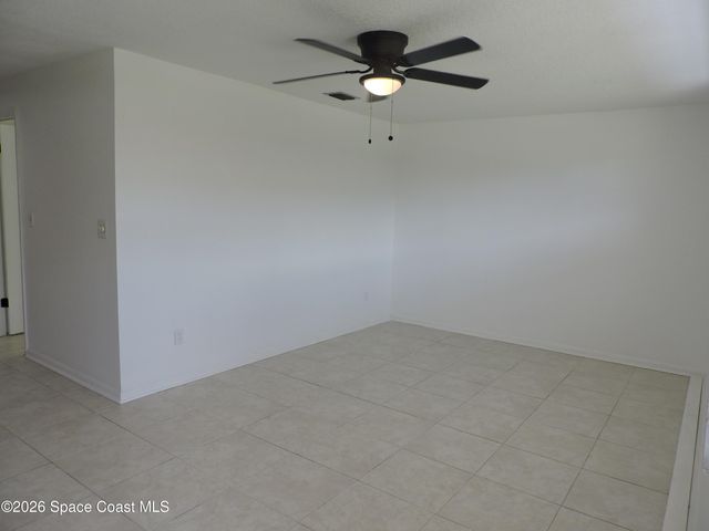 8520 Highway 1 C10, Micco, FL 32976