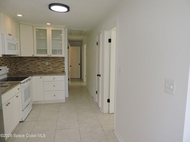 8520 Highway 1 C10, Micco, FL 32976