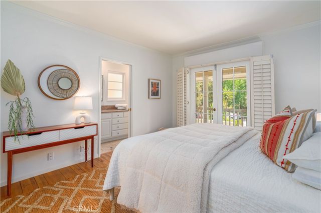 444 Meadowview Drive, La Canada Flintridge, CA 91011