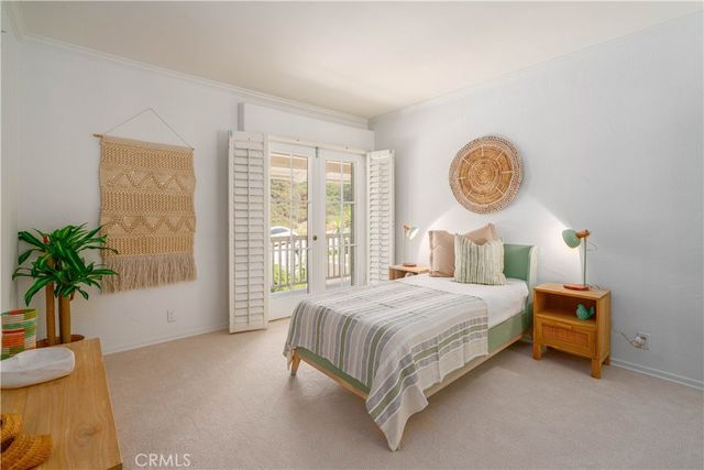 444 Meadowview Drive, La Canada Flintridge, CA 91011