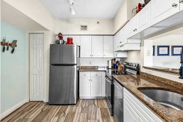 3110 Tuscany Way, Boynton Beach, FL 33435