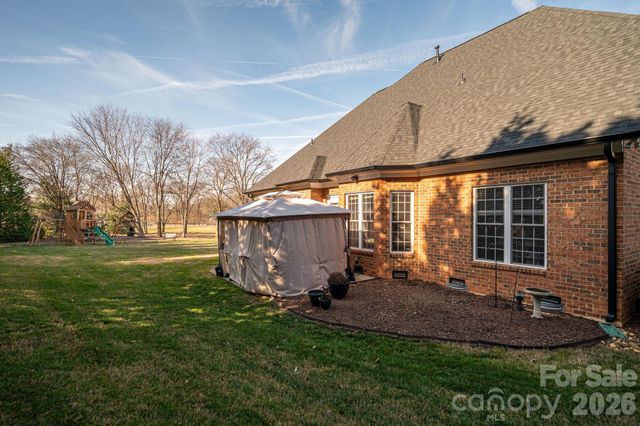 4009 Tall Timber Court, Gastonia, NC 28056