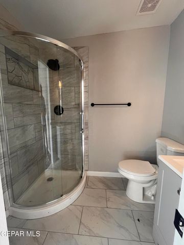 2325 KEN VENTURI LN Lane, El Paso, TX 79936