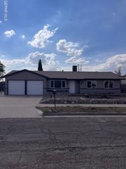 2325 KEN VENTURI LN Lane, El Paso, TX 79936