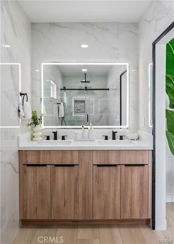 2734 Armour Lane, Redondo Beach, CA 90278