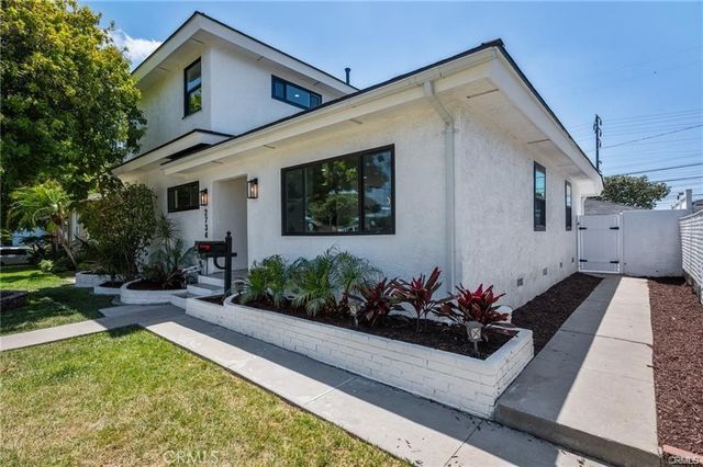 2734 Armour Lane, Redondo Beach, CA 90278