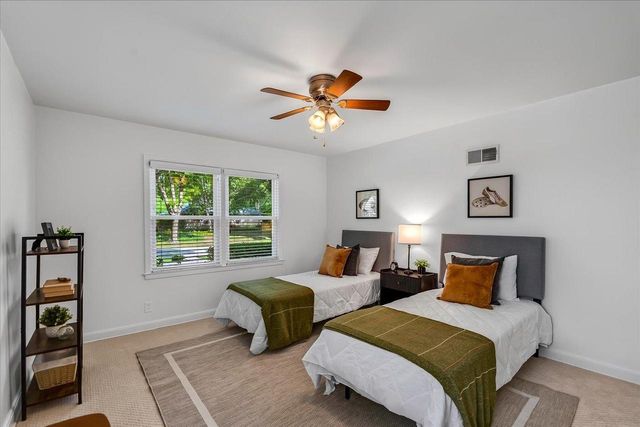 2511 N 91st Street, Wauwatosa, WI 53226