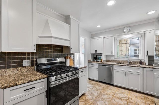2511 N 91st Street, Wauwatosa, WI 53226