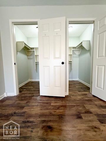 1308 Golf Course Drive, Jonesboro, AR 72404