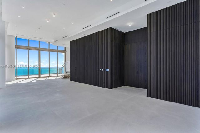 17901 Collins Avenue PH01, Sunny Isles Beach, FL 33160