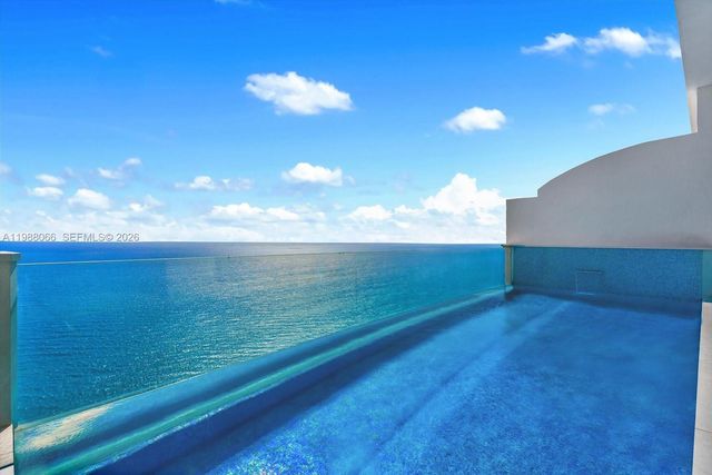 17901 Collins Avenue PH01, Sunny Isles Beach, FL 33160