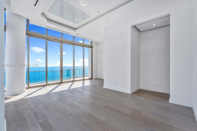 17901 Collins Avenue PH01, Sunny Isles Beach, FL 33160