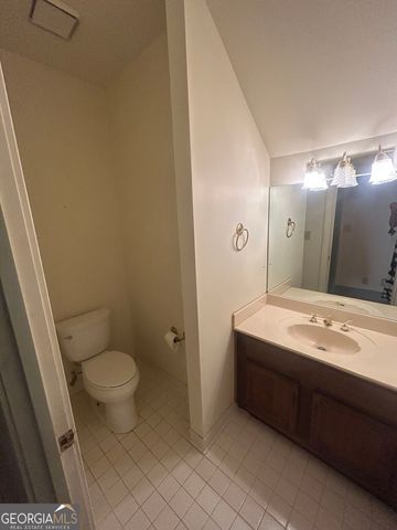 3719 Fairburn Road, South Fulton, GA 30331