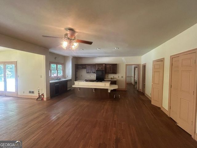 3719 Fairburn Road, South Fulton, GA 30331