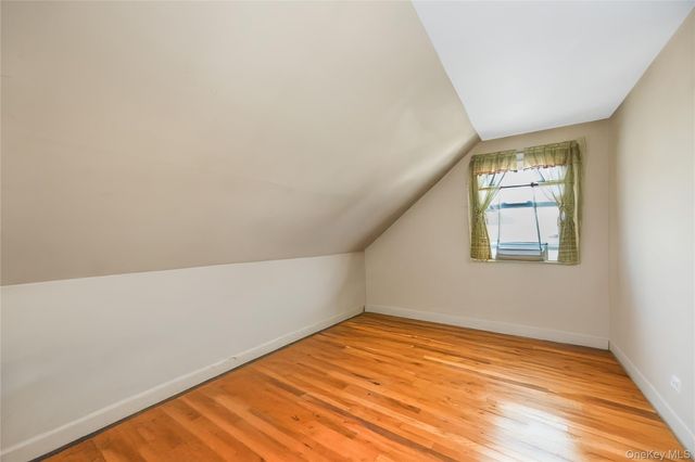 45 Birch Avenue E, Farmingdale, NY 11735