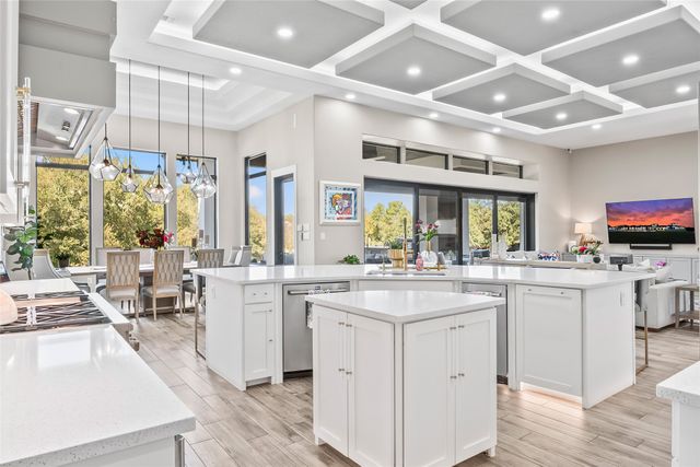 1889 Creekview Court, Argyle, TX 76226