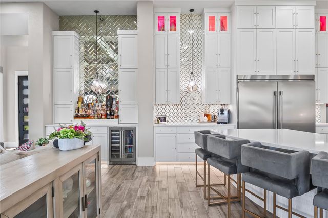 1889 Creekview Court, Argyle, TX 76226