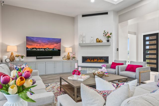 1889 Creekview Court, Argyle, TX 76226