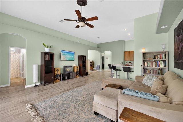 3139 DONINGTON CASTLE LANE, Land O Lakes, FL 34638