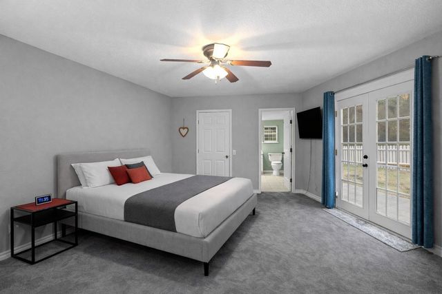 548 Creekside Drive, Onalaska, TX 77360