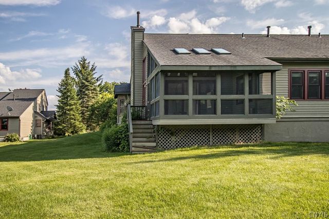 18 Old Farm Lane, Cazenovia, NY 13035