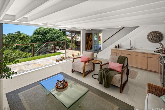 3765 Lurline Drive, Honolulu, HI 96816