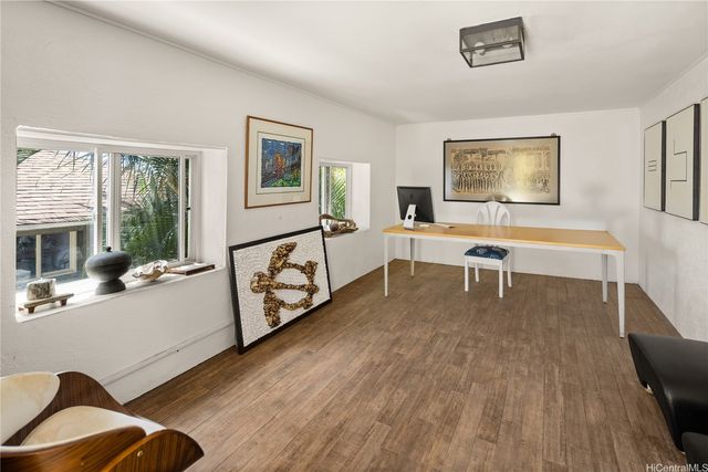 3765 Lurline Drive, Honolulu, HI 96816