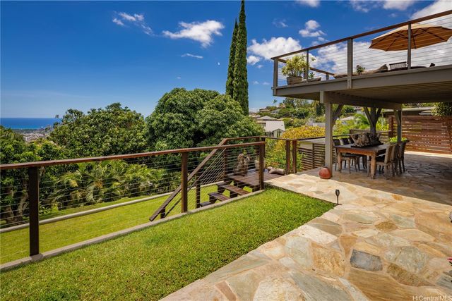 3765 Lurline Drive, Honolulu, HI 96816