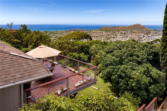 3765 Lurline Drive, Honolulu, HI 96816