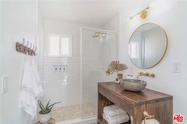 1616 Sunset Mesa Road, Landers, CA 92285