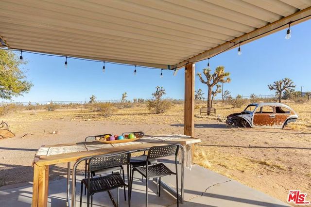 1616 Sunset Mesa Road, Landers, CA 92285