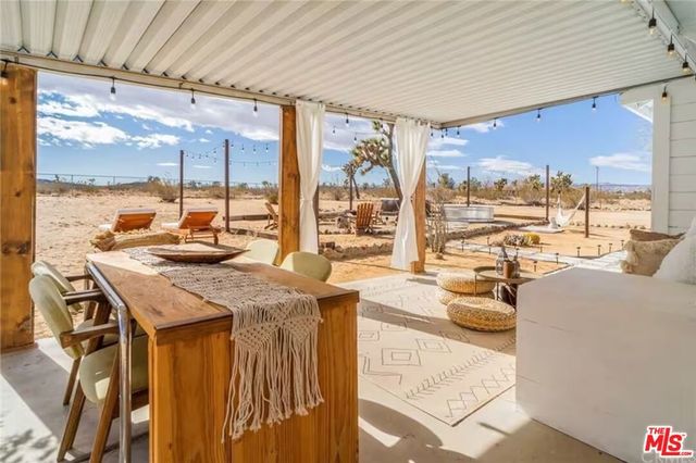 1616 Sunset Mesa Road, Landers, CA 92285