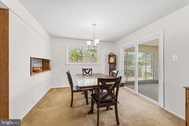 14707 BRADDOCK RD, Centreville, VA 20120
