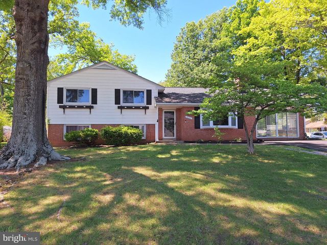 14707 BRADDOCK RD, Centreville, VA 20120