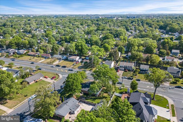 14707 BRADDOCK RD, Centreville, VA 20120