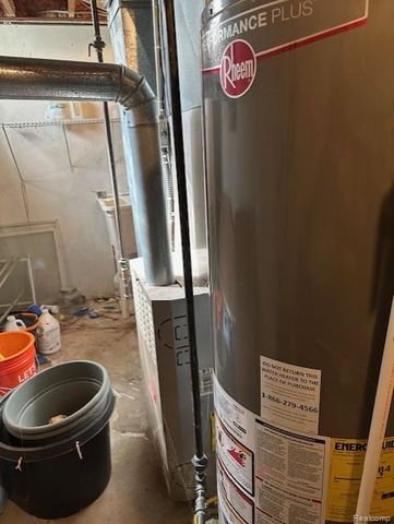 46721 Barbara Drive, Macomb, MI 48044