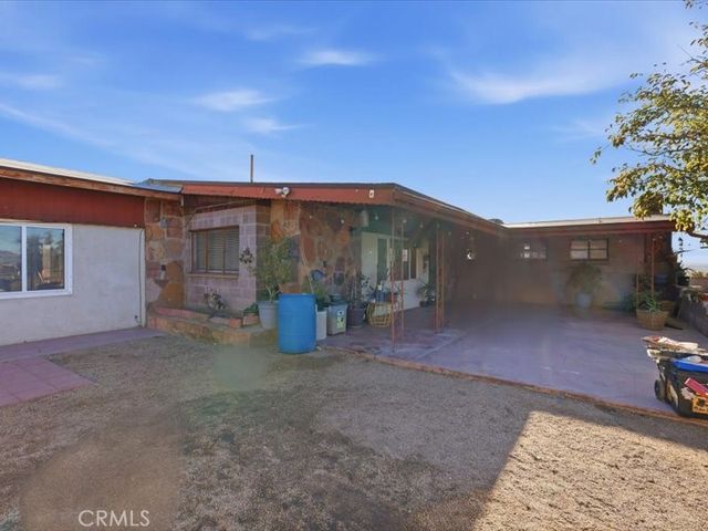 19876 Lodema Road, Apple Valley, CA 92307