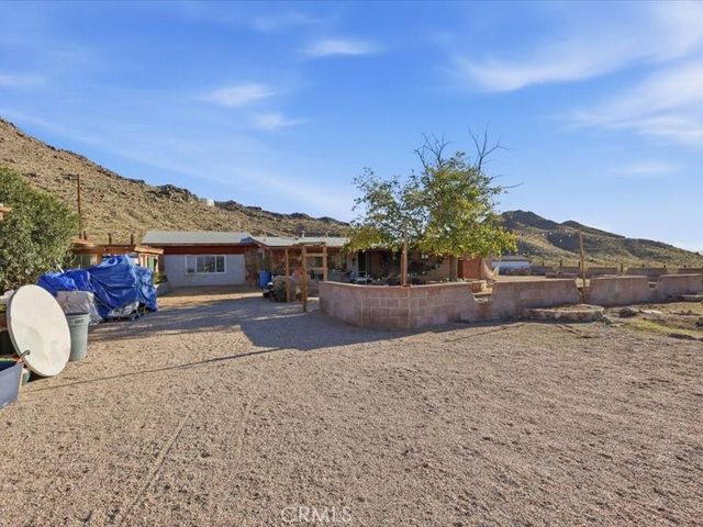 19876 Lodema Road, Apple Valley, CA 92307