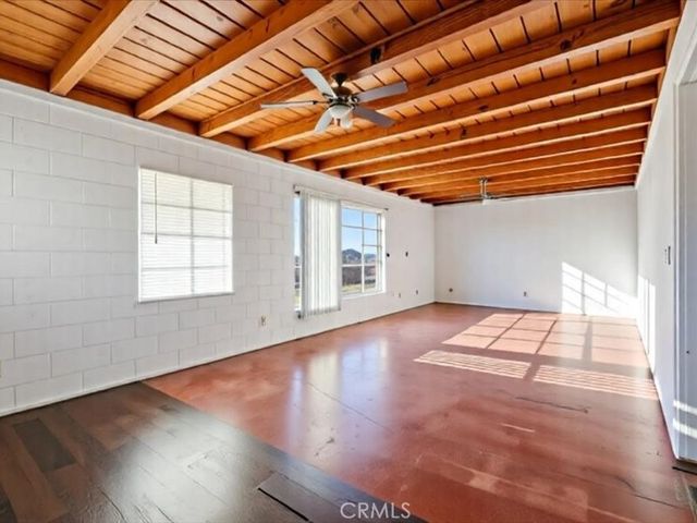 19876 Lodema Road, Apple Valley, CA 92307