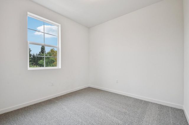 6451 Jacinto Ave, Sacramento, CA 95823