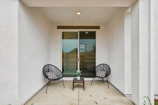 6451 Jacinto Ave, Sacramento, CA 95823